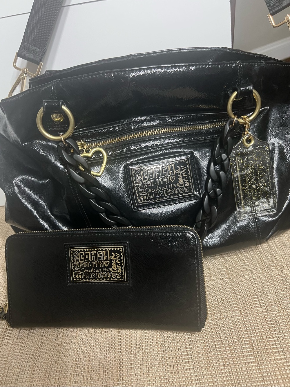 Coach patent leather bag and wallet - Picture 1 of 12